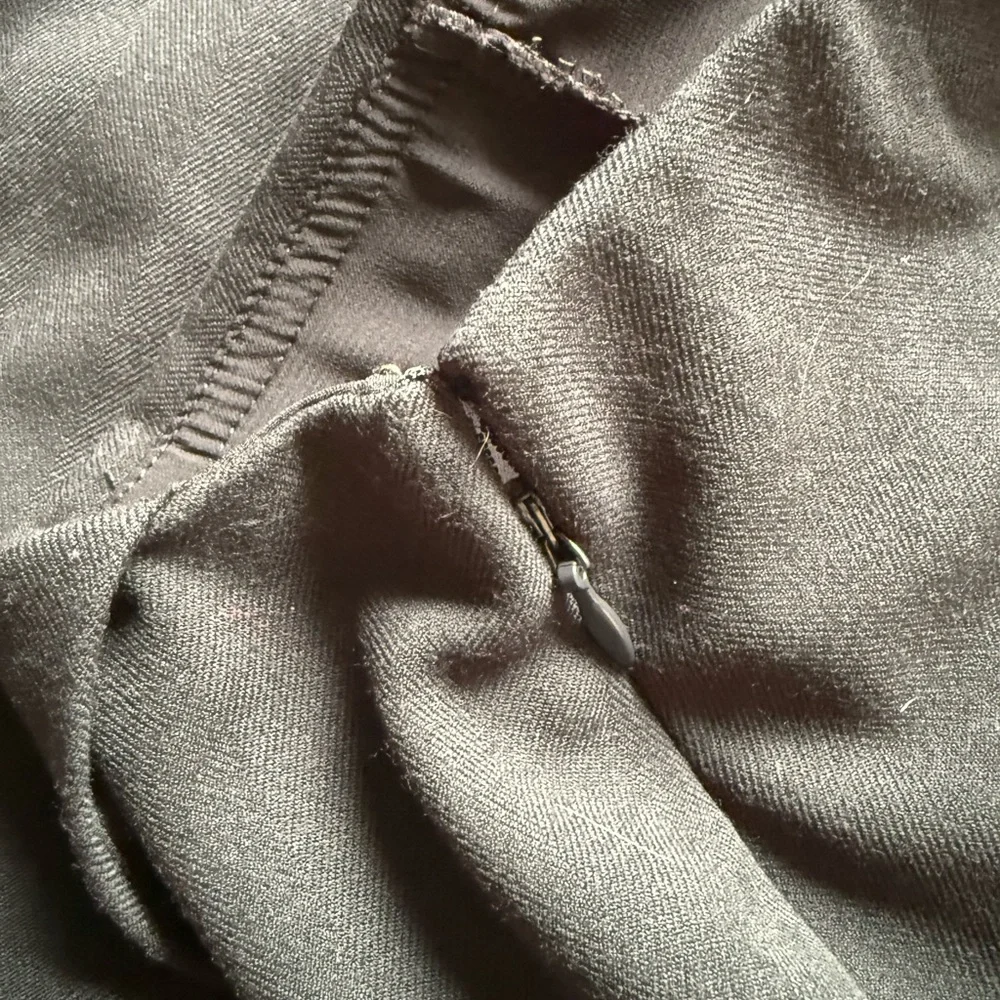 Abercrombie & Fitch Scarlett Asymmetrical Mini Skort - Picture 5 of 8